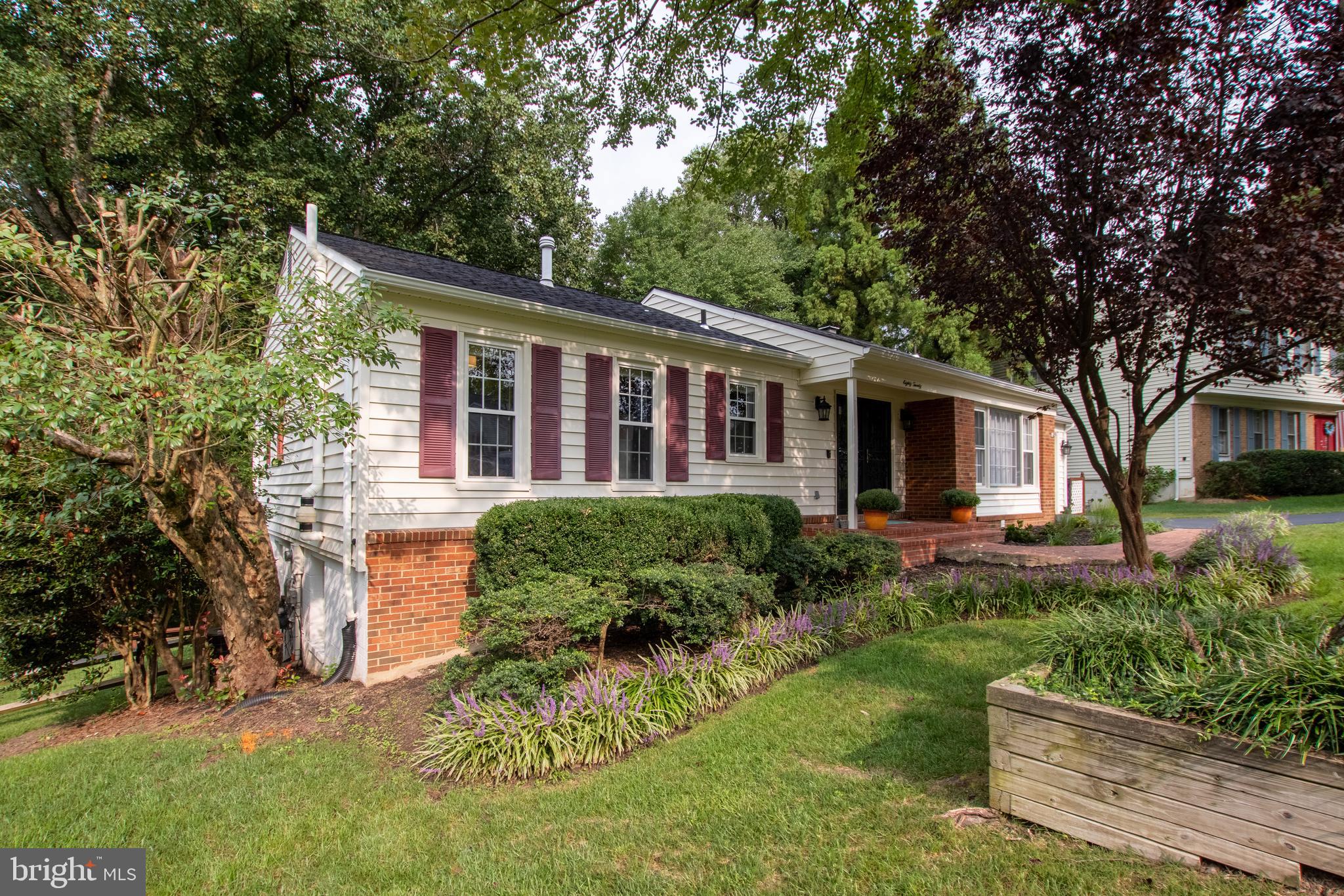 8020 West Point Drive Springfield, VA 22153 - Photo 39 of 41 Gallery Image 39