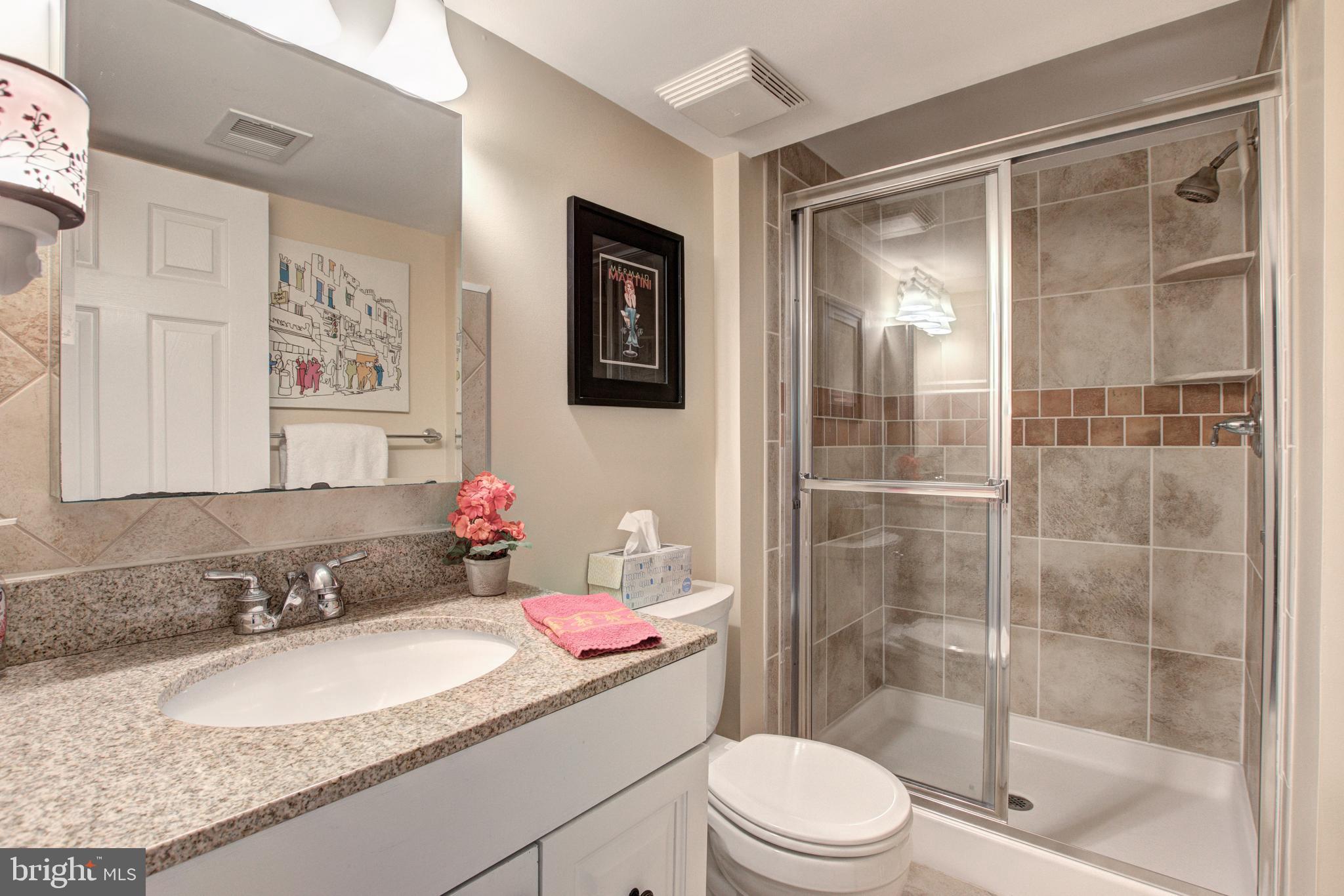 8020 West Point Drive Springfield, VA 22153 - Photo 5 of 41 Gallery Image 5