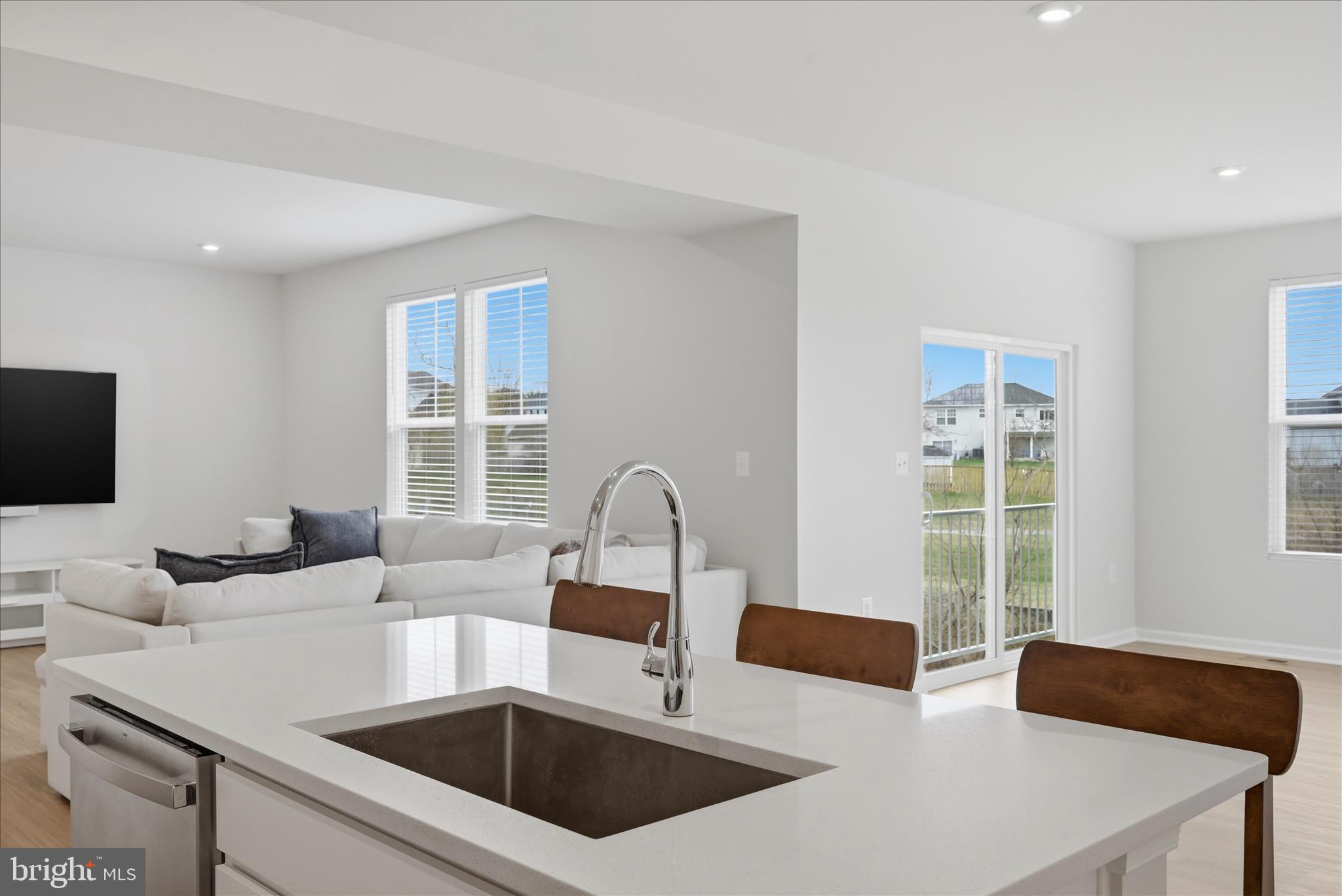 421 National Street Ranson, WV 25438 - Photo 12 of 56 Quartz Counters