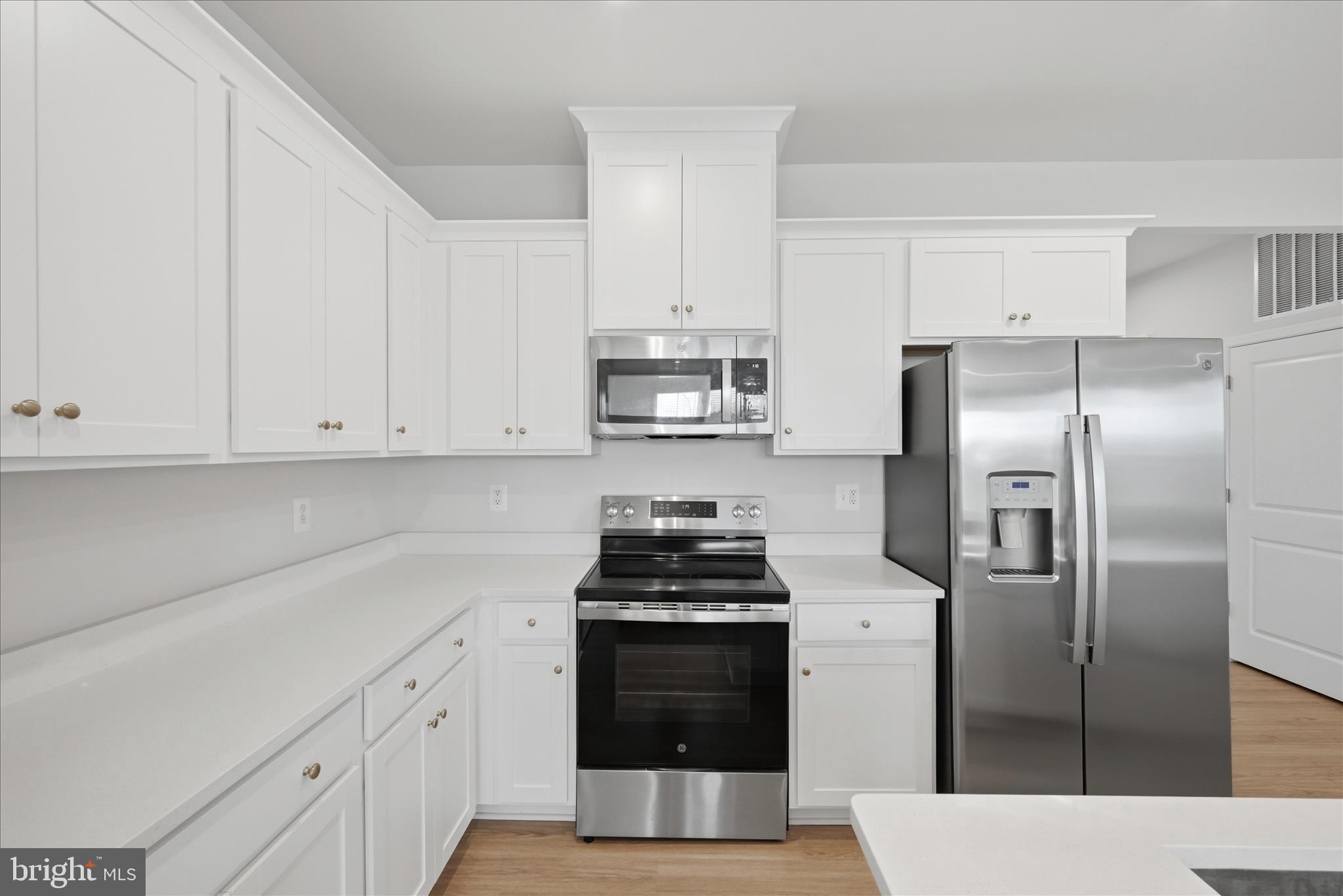 421 National Street Ranson, WV 25438 - Photo 14 of 57 Stainless-Steel Appliances