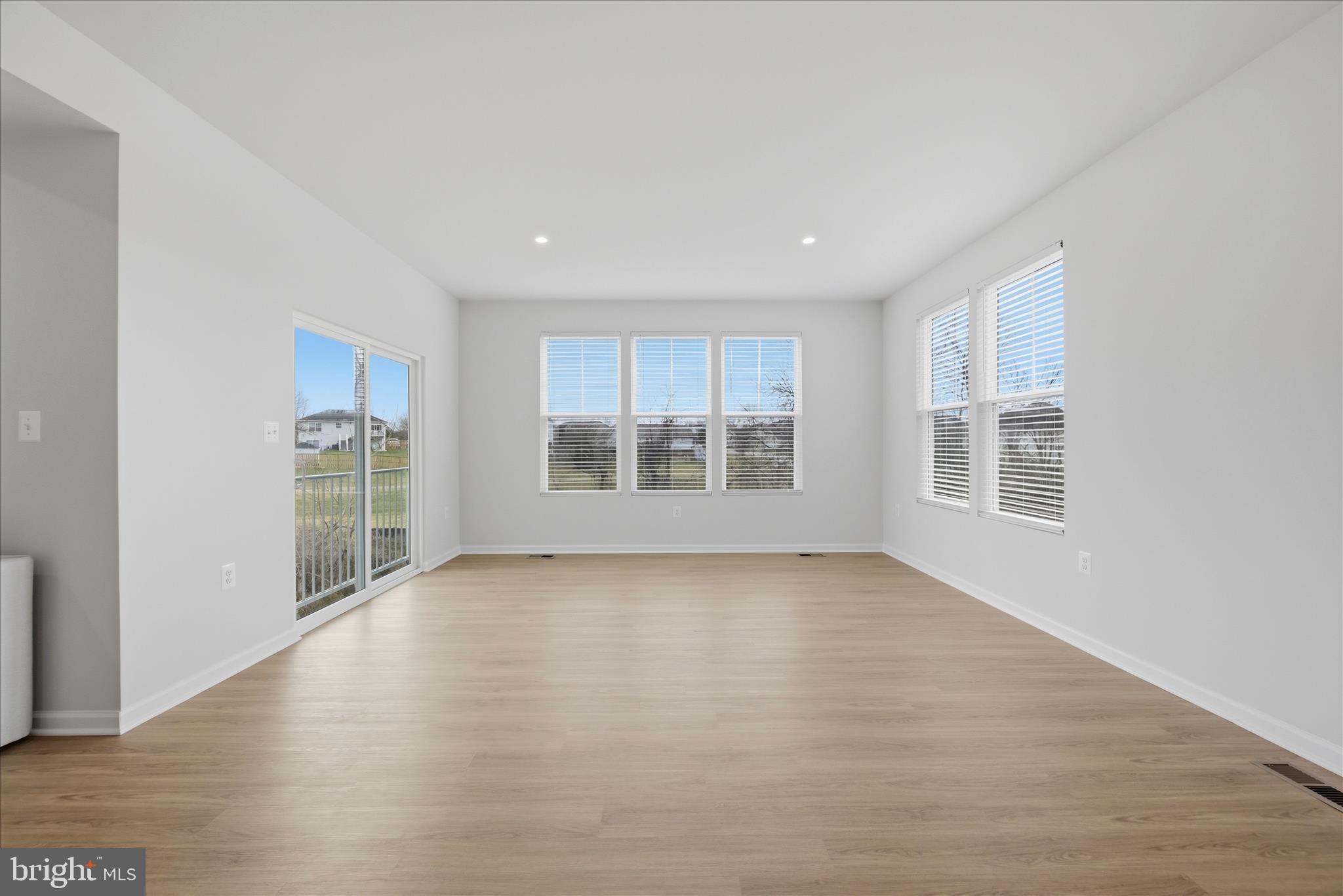 421 National Street Ranson, WV 25438 - Photo 16 of 56 Breakfast Room