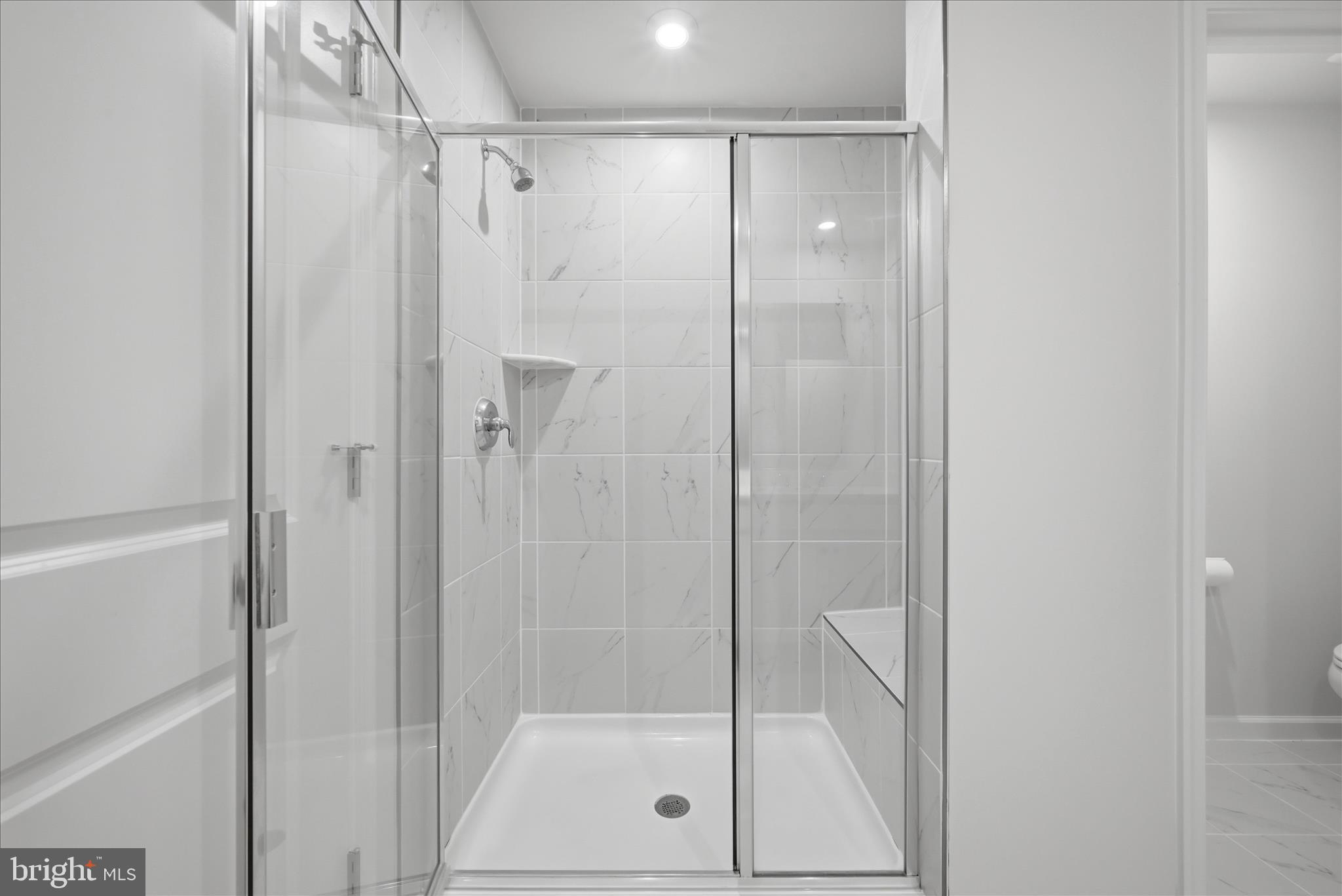 421 National Street Ranson, WV 25438 - Photo 29 of 57 Primary Bathroom