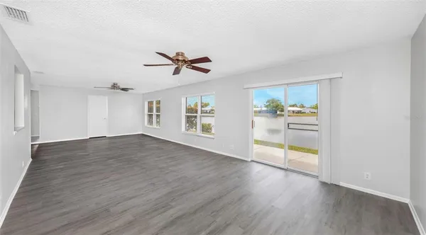 $384,900 | 9220 40th Street North, Pinellas Park, FL 33782