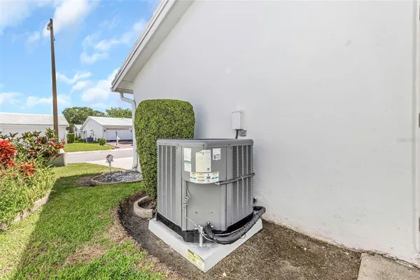 $384,900 | 9220 40th Street North, Pinellas Park, FL 33782