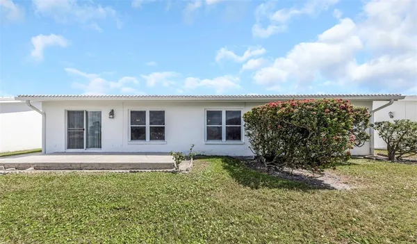 $384,900 | 9220 40th Street North, Pinellas Park, FL 33782
