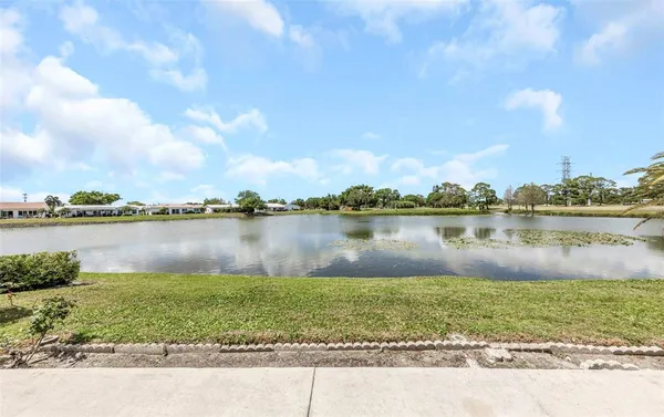 $384,900 | 9220 40th Street North, Pinellas Park, FL 33782