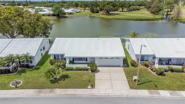 $384,900 | 9220 40th Street North, Pinellas Park, FL 33782
