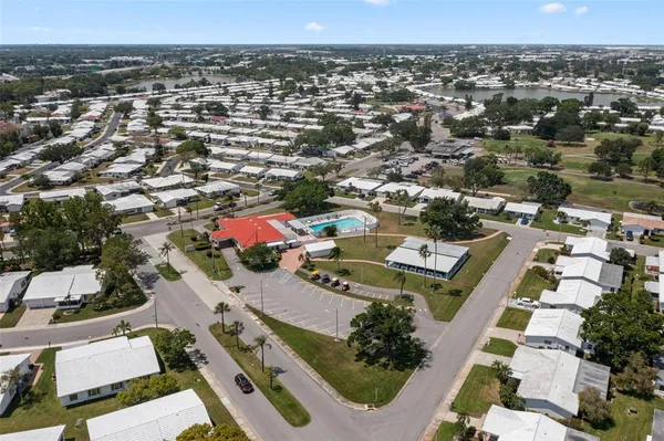 $384,900 | 9220 40th Street North, Pinellas Park, FL 33782