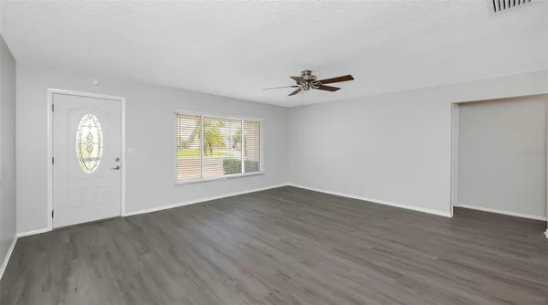 $384,900 | 9220 40th Street North, Pinellas Park, FL 33782