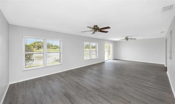 $384,900 | 9220 40th Street North, Pinellas Park, FL 33782