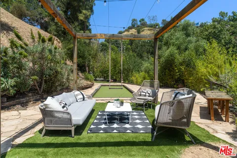 $2,995,000 | 2617 Harlesden Court, Los Angeles, CA 90046