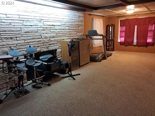 5961 Lookingglass Road Roseburg, OR 97471 - Photo 30 of 40 a view of a room with gym equipment