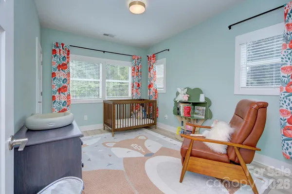 $869,000 | 526 Seldon Drive, Charlotte, NC 28216