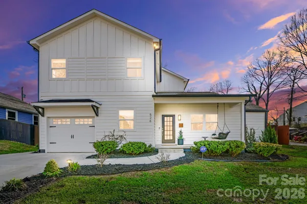 $869,000 | 526 Seldon Drive, Charlotte, NC 28216