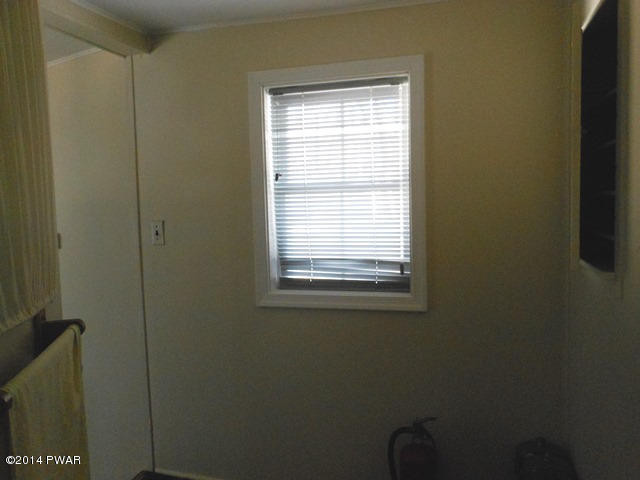 129 Ness Road Dingmans Ferry, PA 18328 - Photo 14 of 22 Gallery Image 14