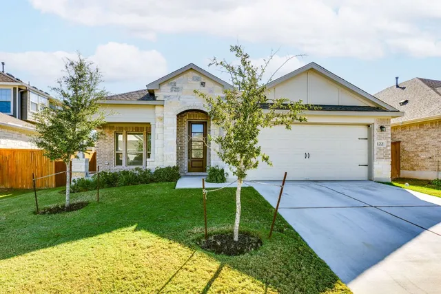 $375,000 | 122 Biscayne Bay Bend, Kyle, TX 78640