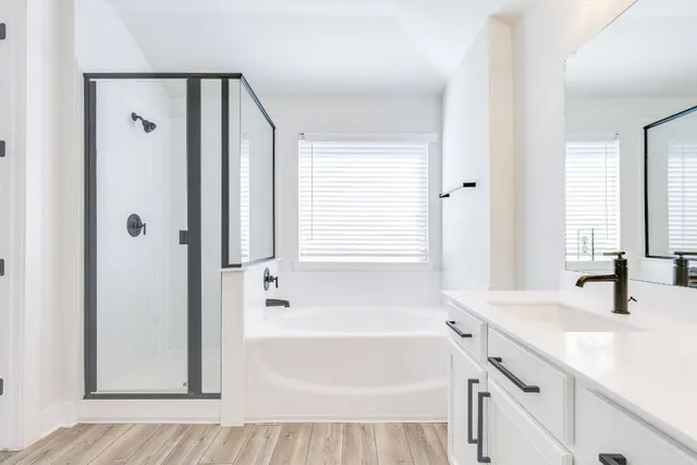 $375,000 | 122 Biscayne Bay Bend, Kyle, TX 78640