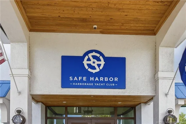 $2,750 | 975 Northwest Flagler Avenue, Unit 307, Stuart, FL 34994