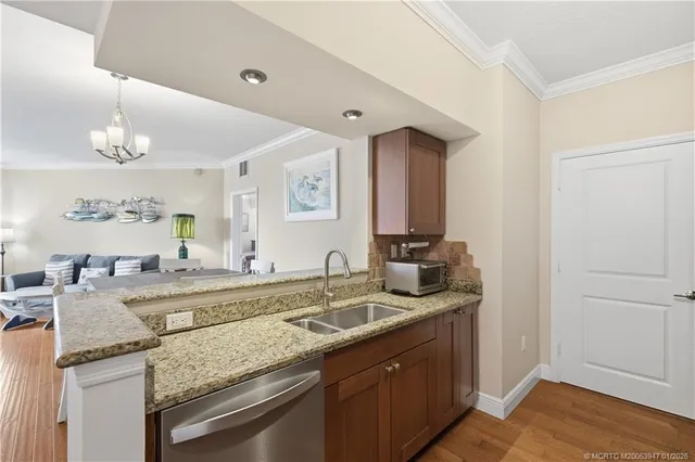 $2,750 | 975 Northwest Flagler Avenue, Unit 307, Stuart, FL 34994