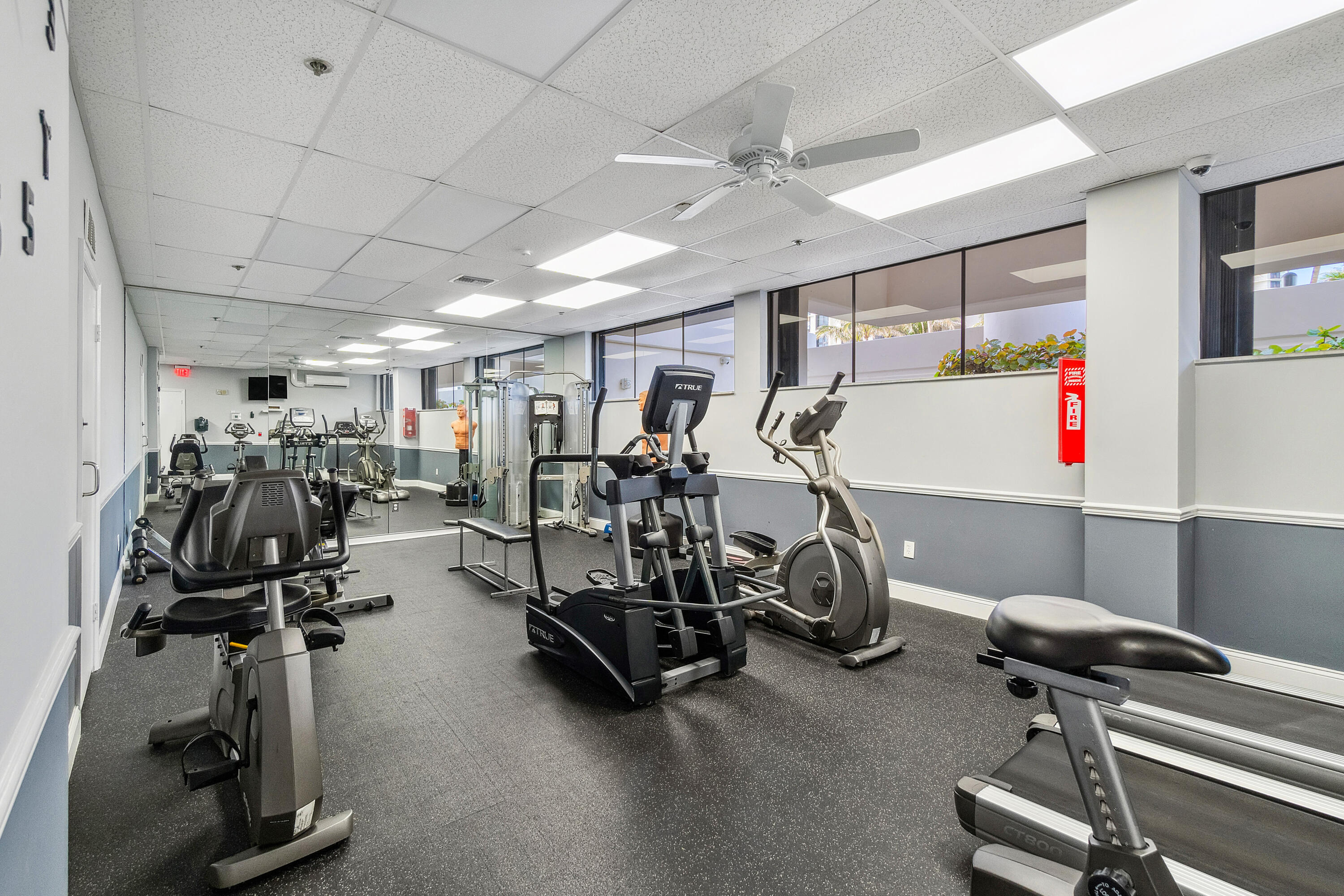 5380 North Ocean Drive, Unit 5A Riviera Beach, FL 33404 - Photo 30 of 38 Gym