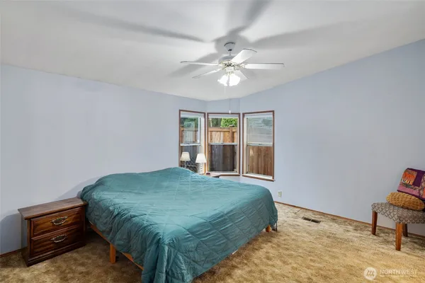 $70,000 | 11122 127th St Court East, Unit 10, Puyallup, WA 98374