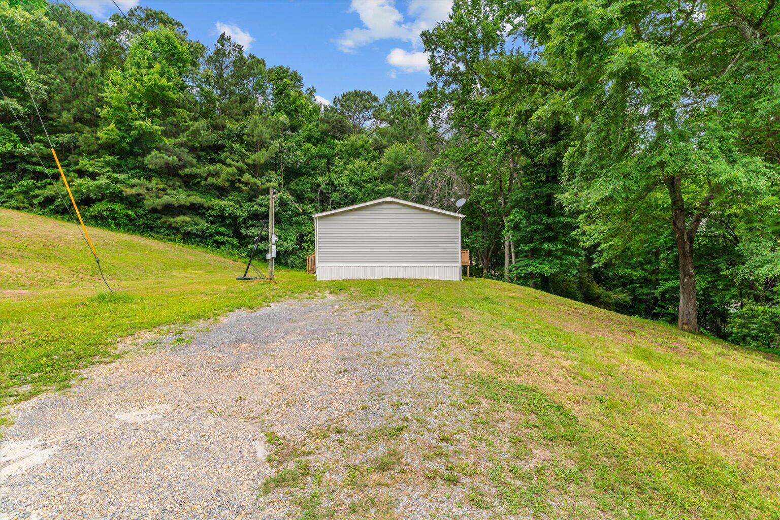 148 Watkins Way Dalton, GA 30721 - Photo 2 of 41 02-DSC04115