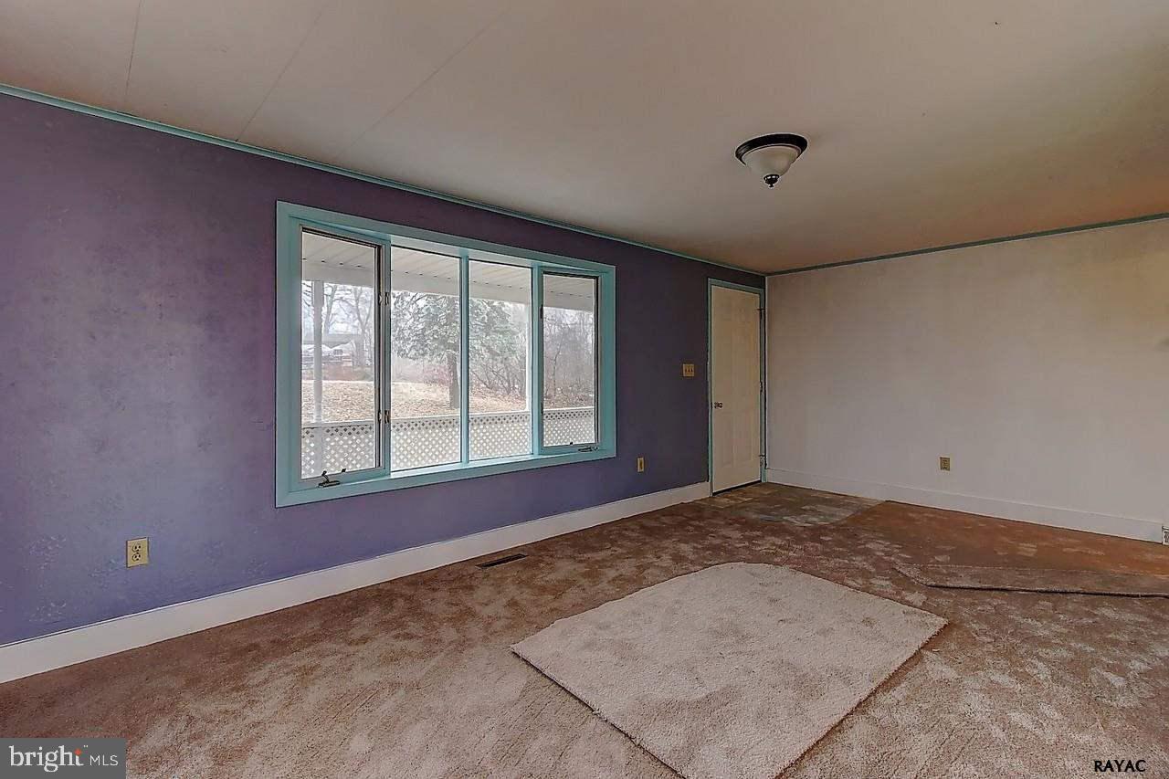 740 Stoops Road Fairfield, PA 17320 - Photo 4 of 30