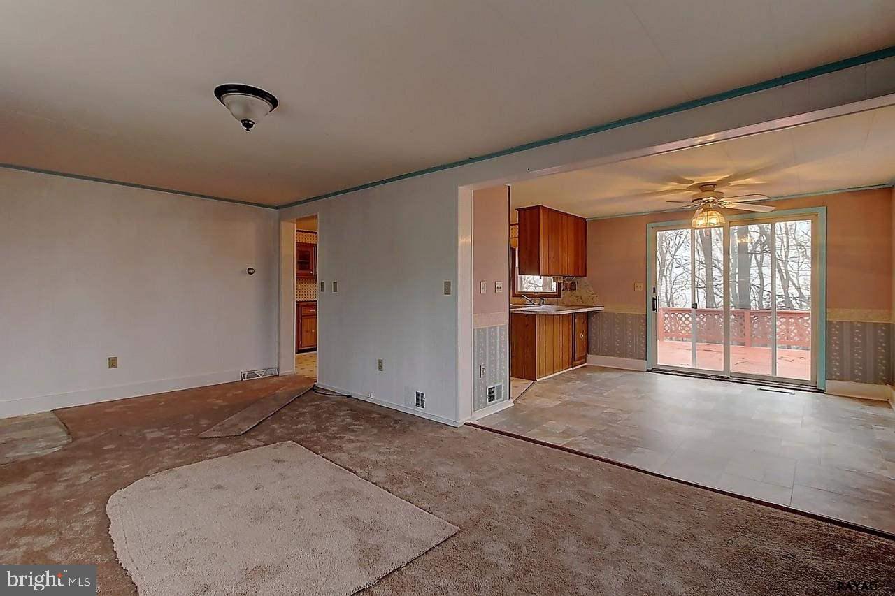 740 Stoops Road Fairfield, PA 17320 - Photo 5 of 30