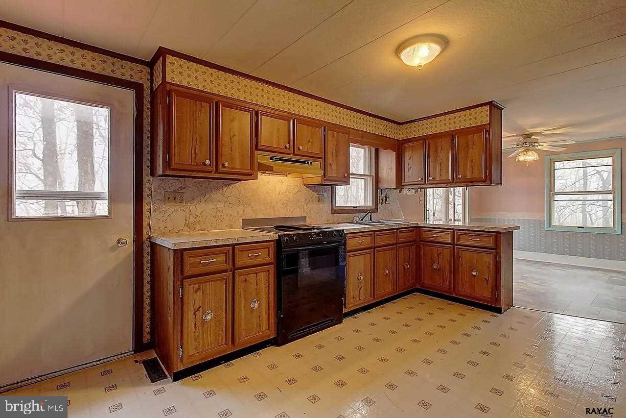 740 Stoops Road Fairfield, PA 17320 - Photo 10 of 30