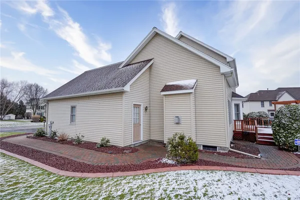 $450,000 | 95 Guygrace Lane, Penfield, NY 14580