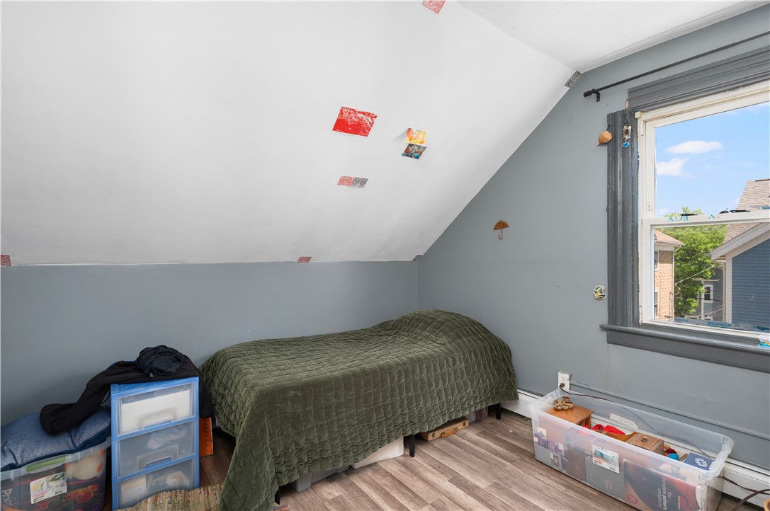 217 Amherst Street Providence, RI 02909 - Photo 7 of 23