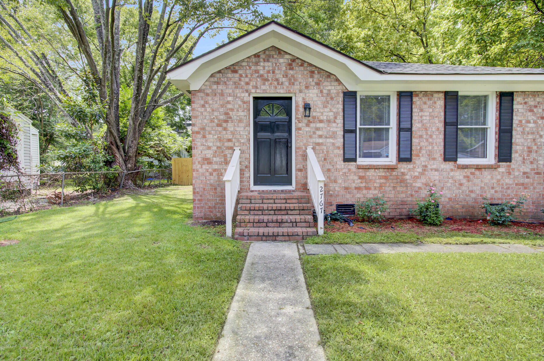2767 Ranger Drive North Charleston, SC 29405 - Photo 3 of 29 Front 3