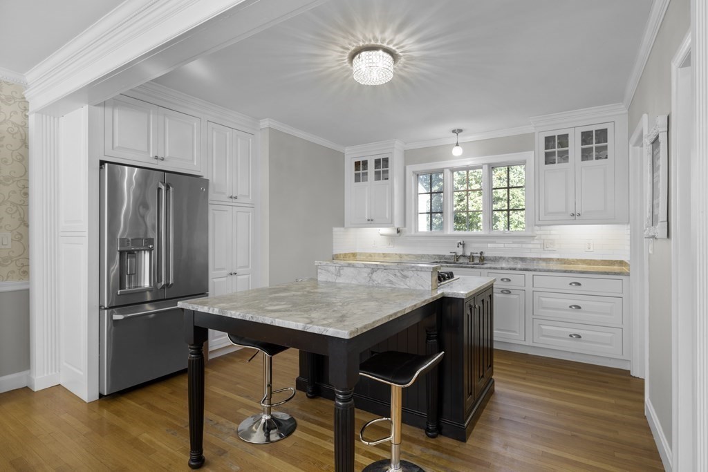 67 Dewson Road Quincy, MA 02169 - Photo 2 of 40 Gallery Image 2