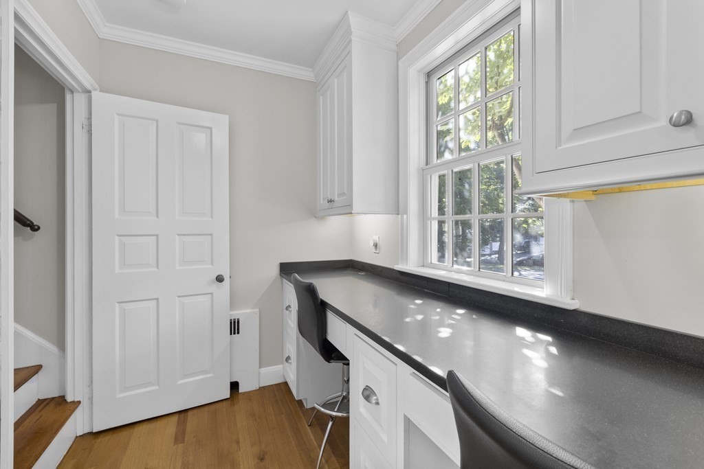 67 Dewson Road Quincy, MA 02169 - Photo 6 of 40 Gallery Image 6