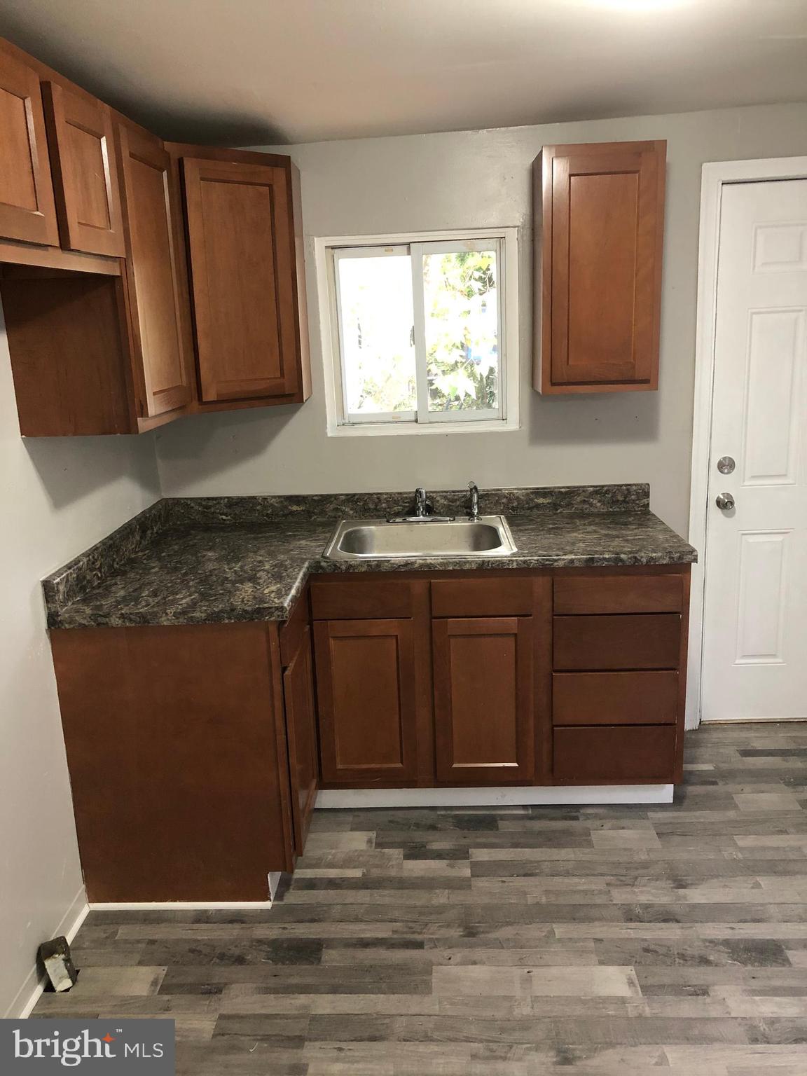 1131 Walnut Street Chester, PA 19013 - Photo 8 of 22