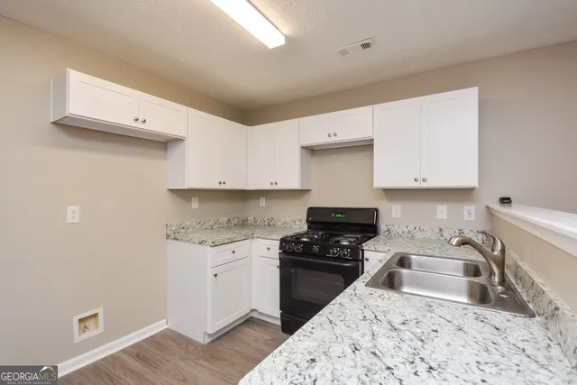 $1,645 | 129 Tillman Court, McDonough, GA 30253