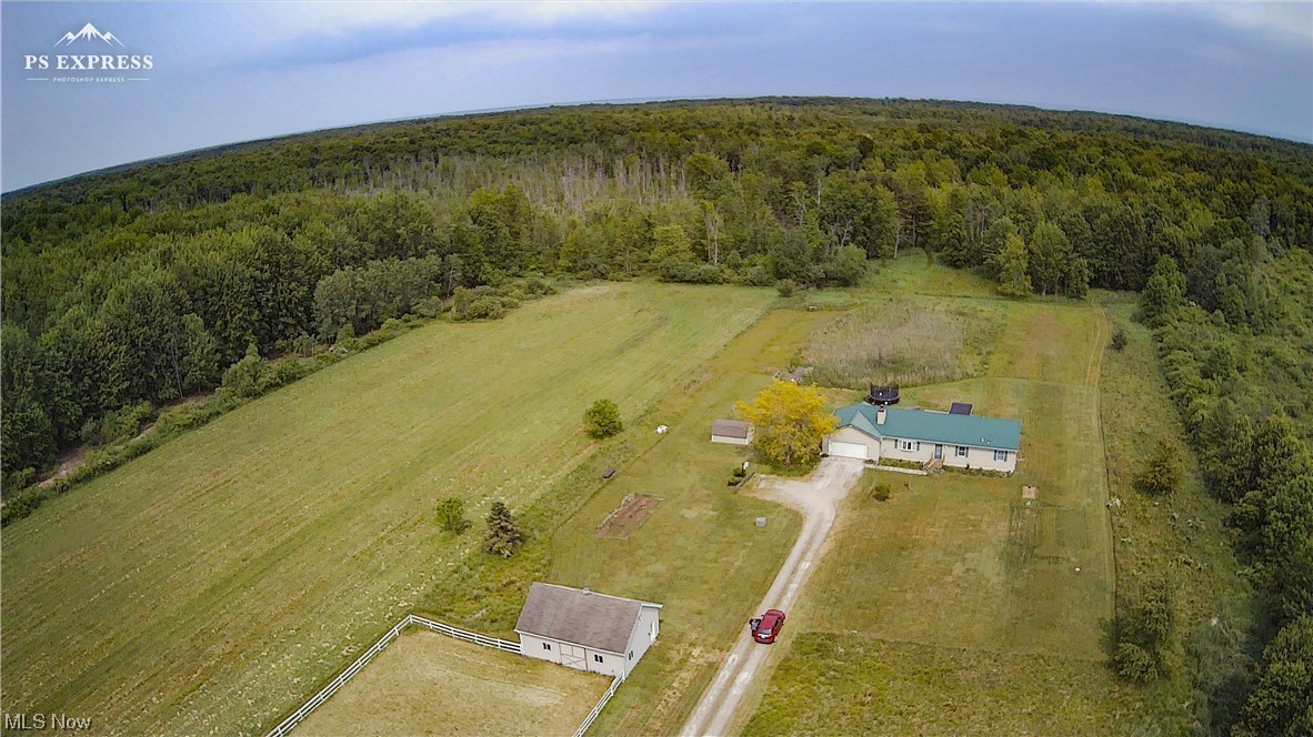 4396 Ireland Road Rome, OH 44085 - Photo 2 of 26