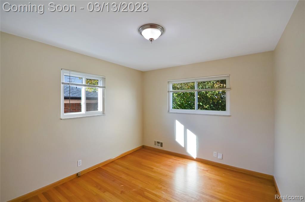 8565 Dale Center Line, MI 48015 - Photo 26 of 34 Gallery Image 26