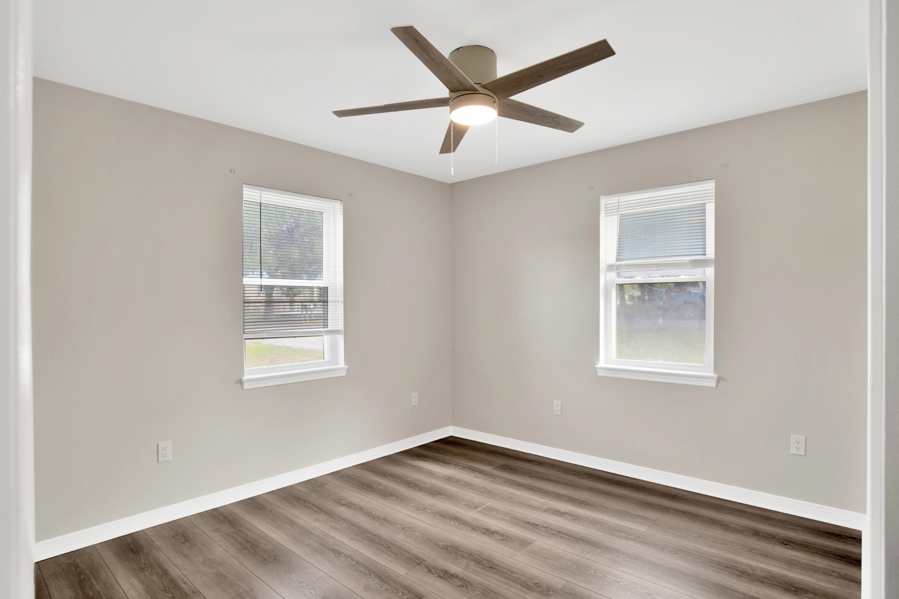 5621 Galvez Road Pensacola, FL 32507 - Photo 19 of 31