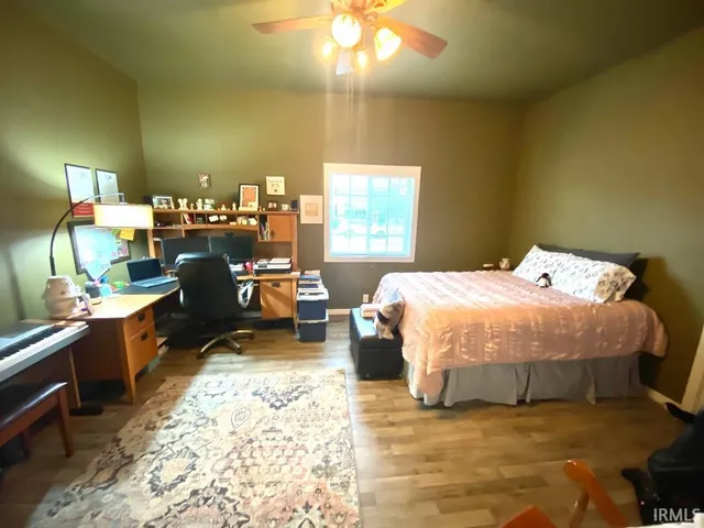 $259,900 | 28 North Edwards Street, Worthington, IN 47471