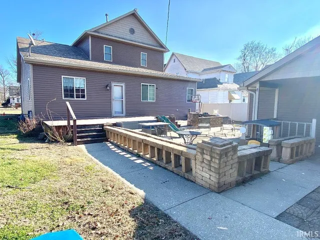 $259,900 | 28 North Edwards Street, Worthington, IN 47471