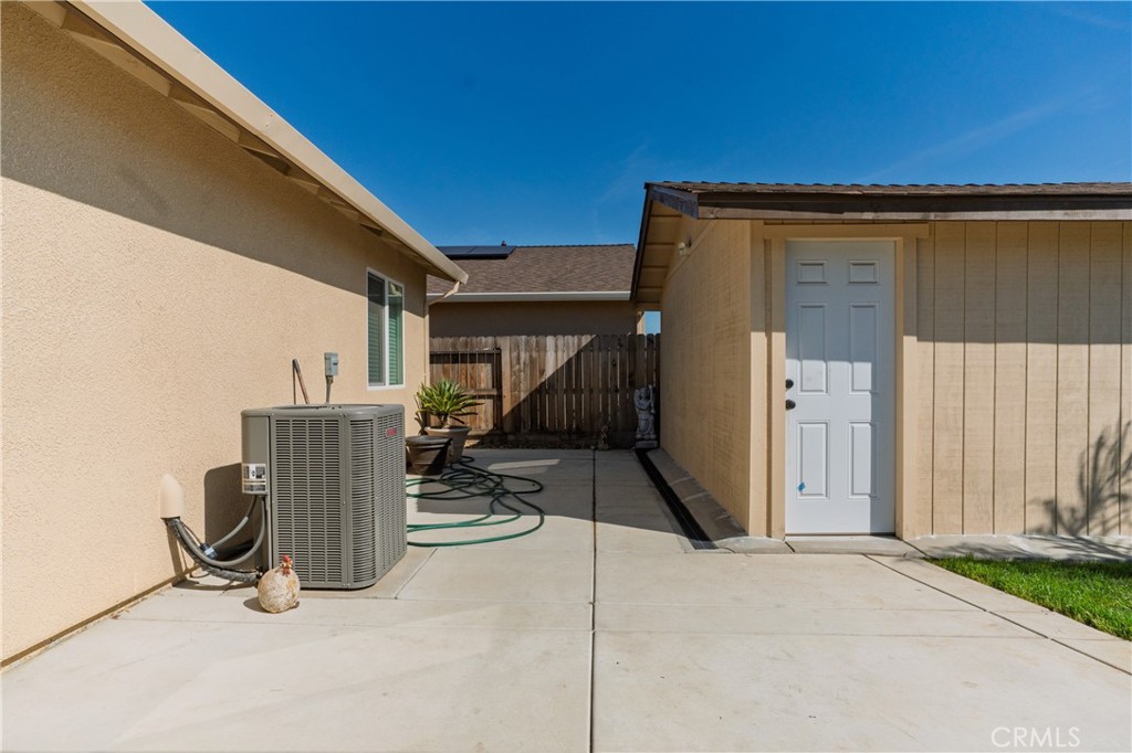 714 Dean Court Merced, CA 95341 - Photo 33 of 51