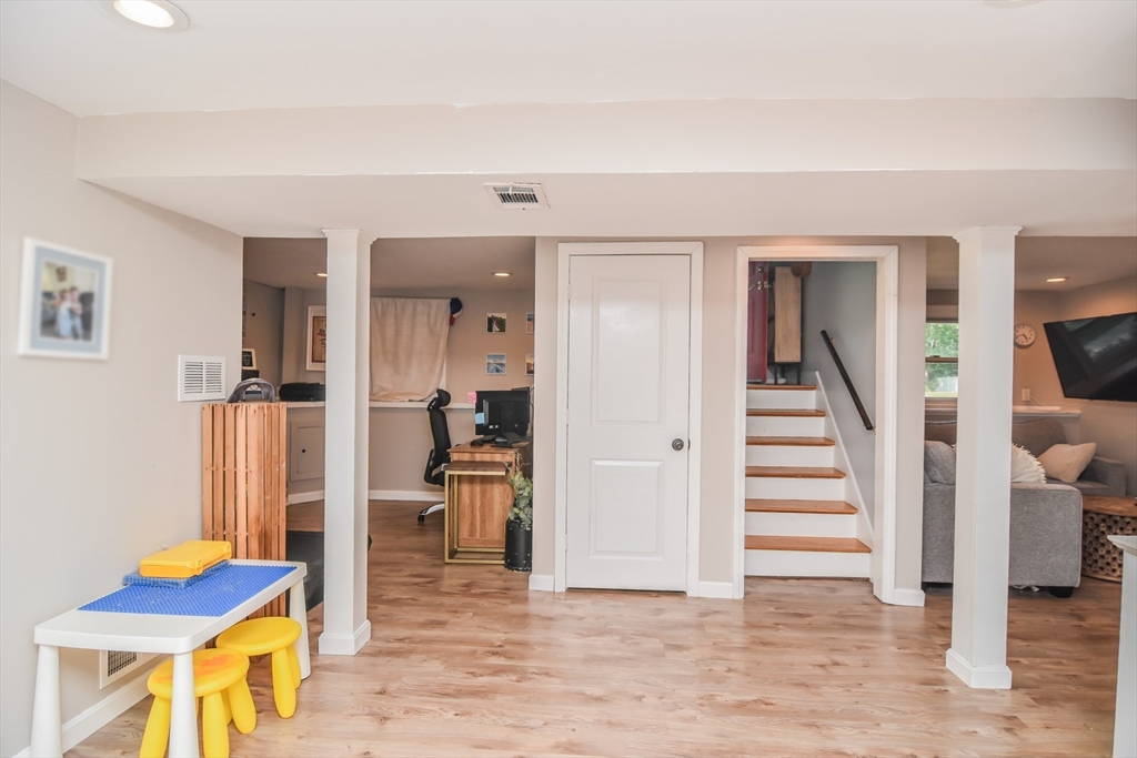 5 Kensington Road Norton, MA 02766 - Photo 28 of 36