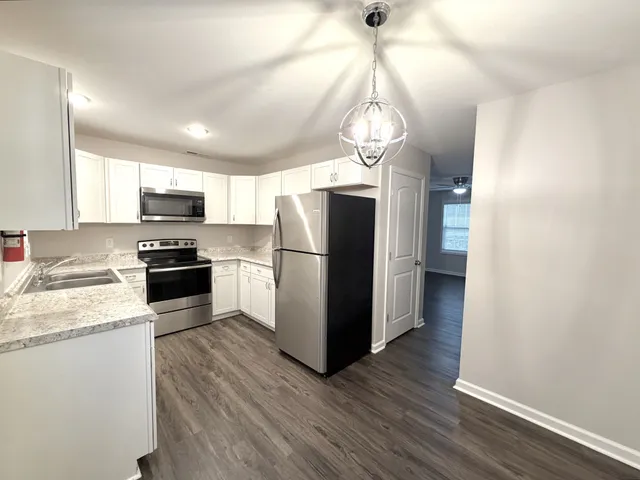 $1,150 | 511 Britton Springs Road, Unit B1, Clarksville, TN 37042