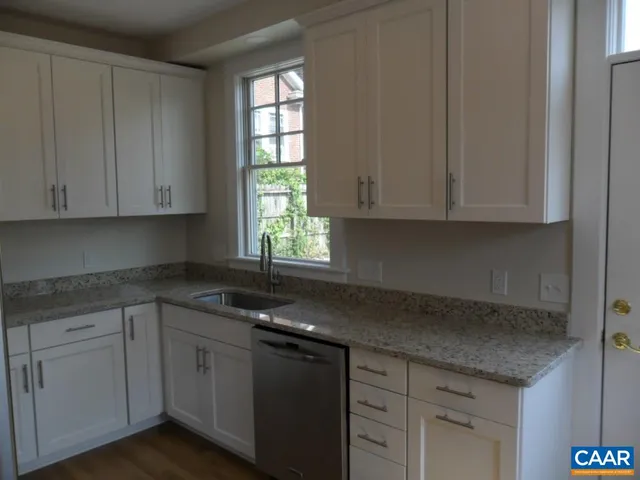 $4,375 | 1411 Gordon Avenue, Charlottesville, VA 22903