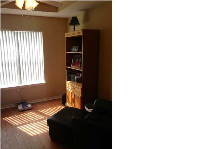 415 Sandy Ridge Circle Mary Esther, FL 32569 - Photo 14 of 22 Gallery Image 14