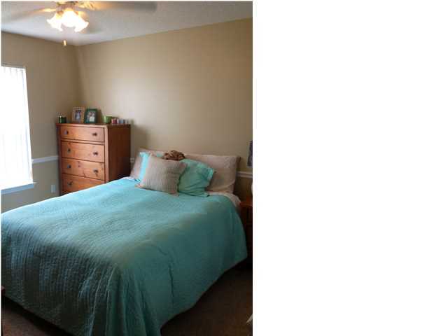 415 Sandy Ridge Circle Mary Esther, FL 32569 - Photo 19 of 22 Gallery Image 19