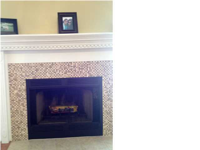 415 Sandy Ridge Circle Mary Esther, FL 32569 - Photo 8 of 22 Gallery Image 8
