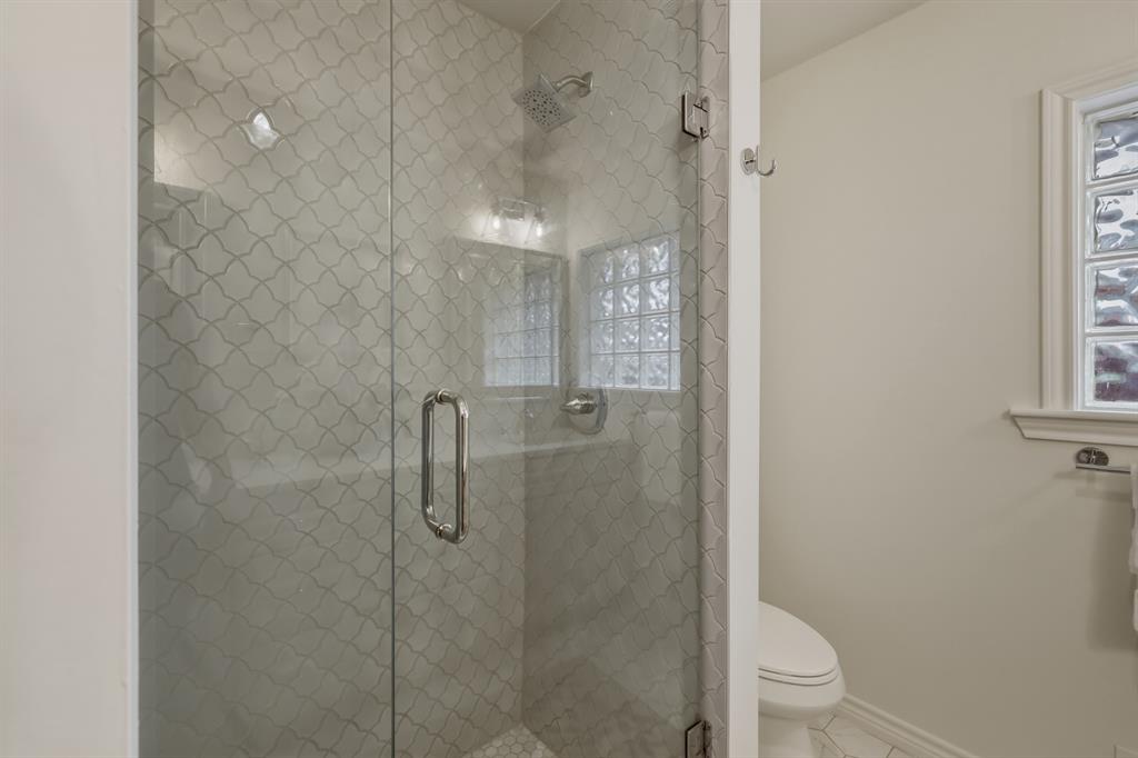 6106 Rincon Way Dallas, TX 75214 - Photo 13 of 27