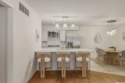$3,900 | 6106 Rincon Way, Dallas, TX 75214